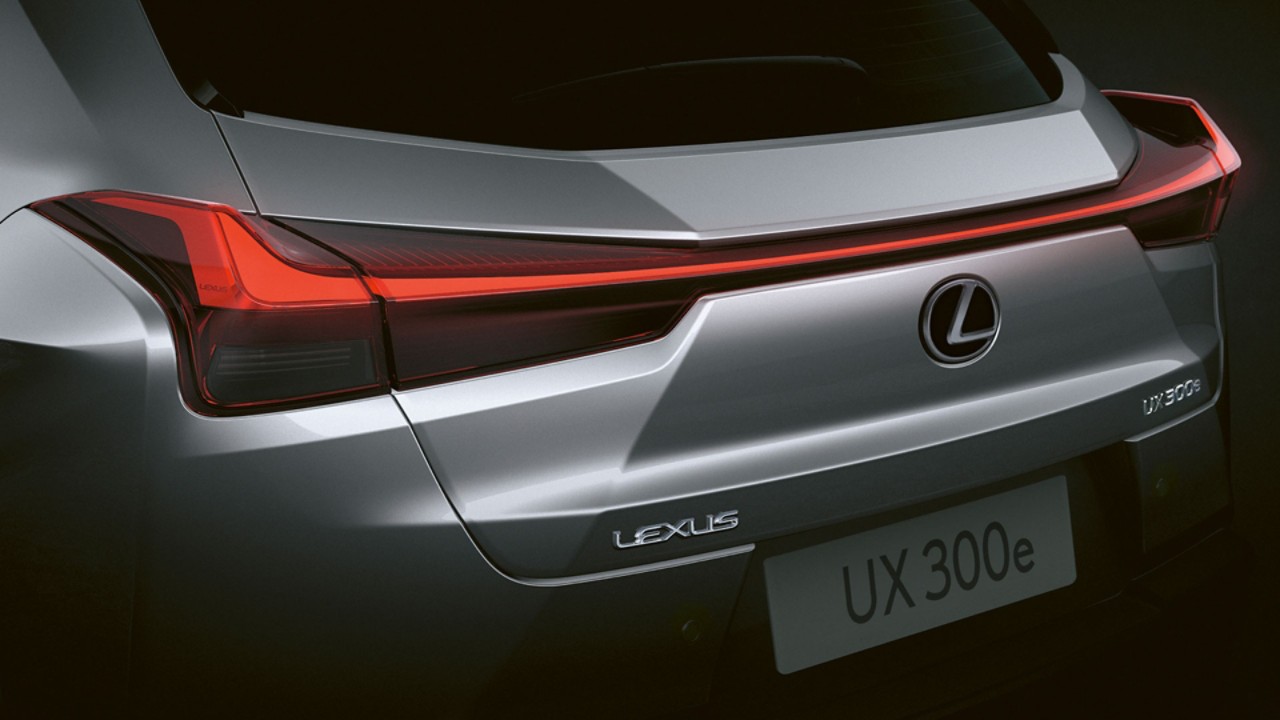 The rear of the Lexus UX 300e