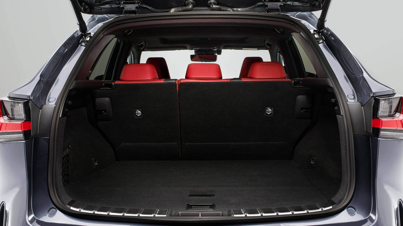 Lexus NX's boot space