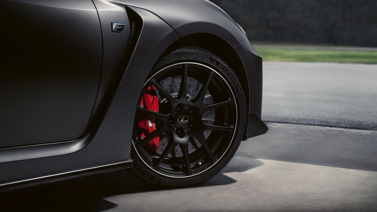 The Lexus RC F's 19" forged alloy wheel