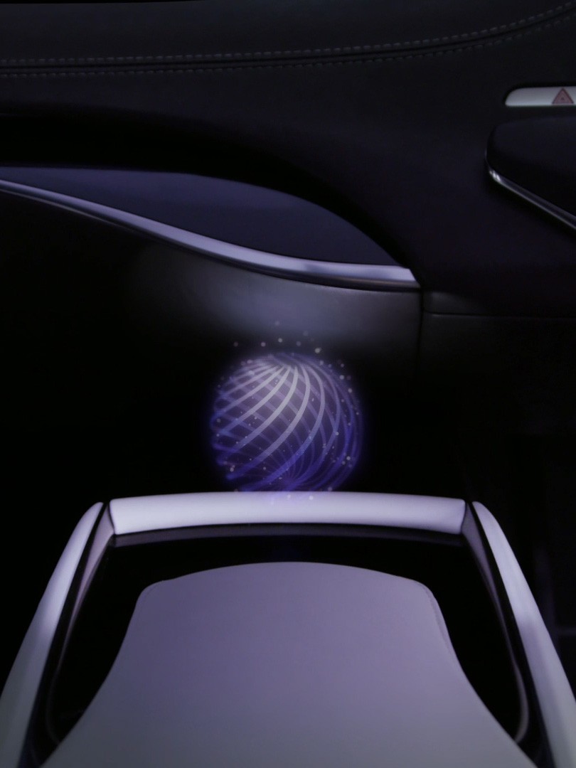 Lexus LF-FC Hydrogen Fuel-cell Sedan concept car detailing 