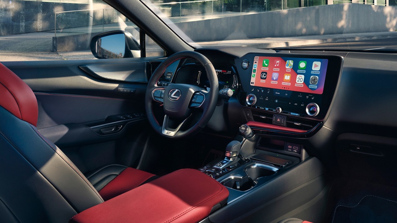 Lexus NX cockpit